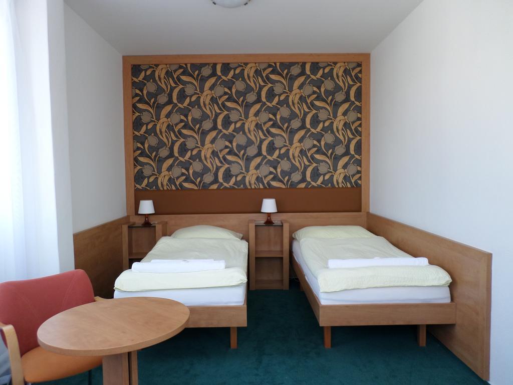 Hotel Steiger Karniów Zewnętrze zdjęcie
