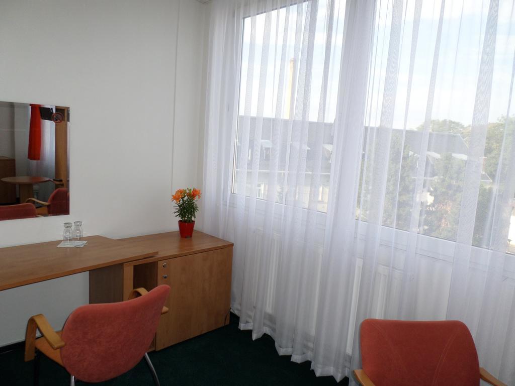 Hotel Steiger Karniów Zewnętrze zdjęcie