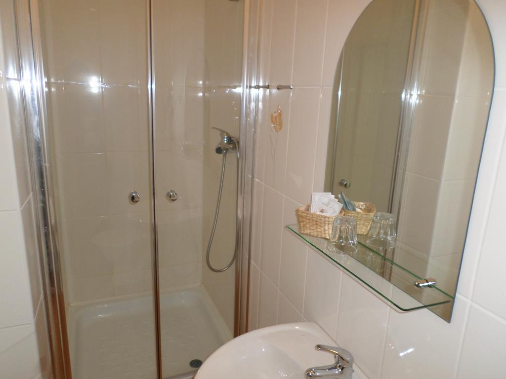Hotel Steiger Karniów Zewnętrze zdjęcie