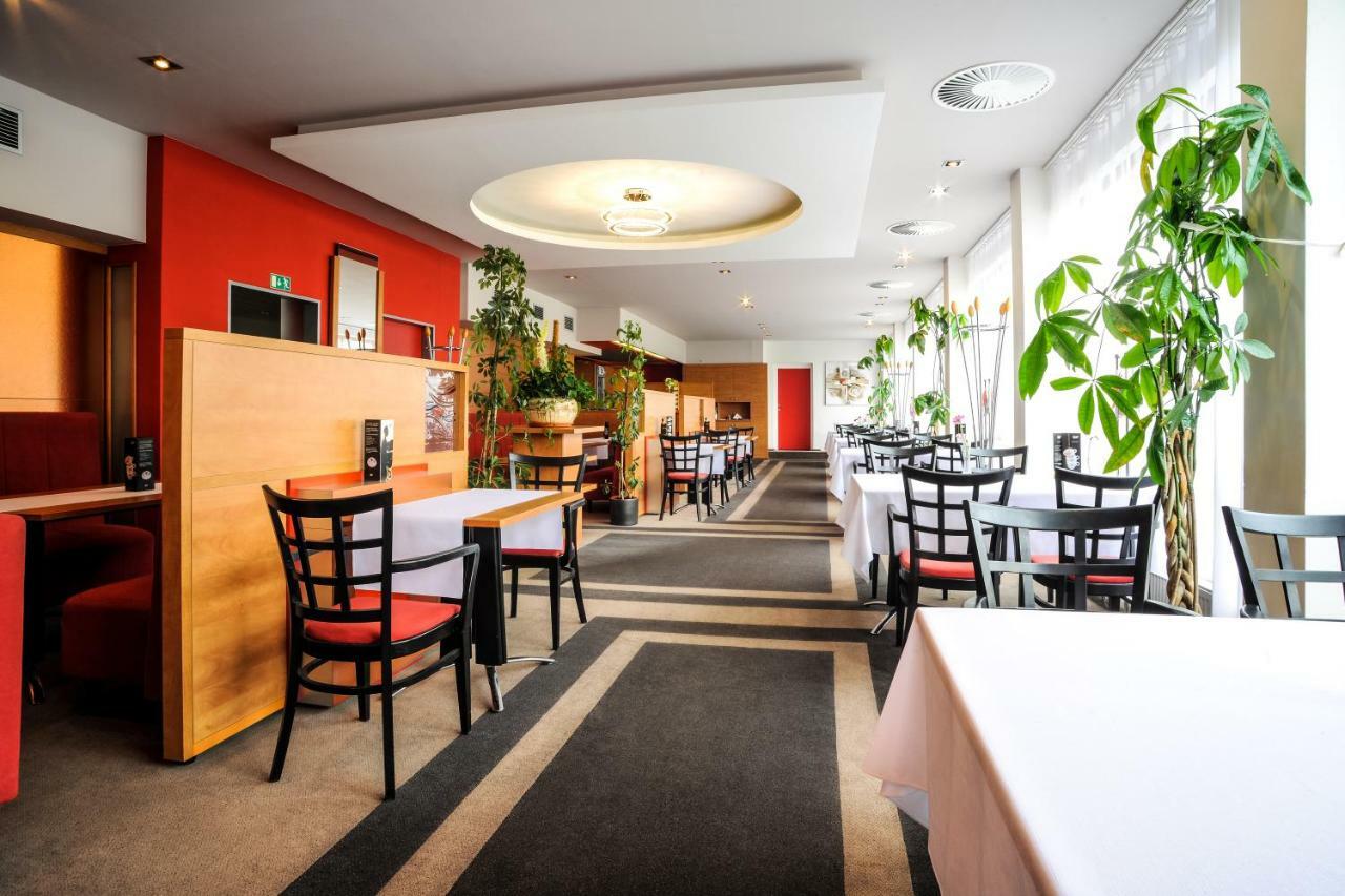 Hotel Steiger Karniów Zewnętrze zdjęcie